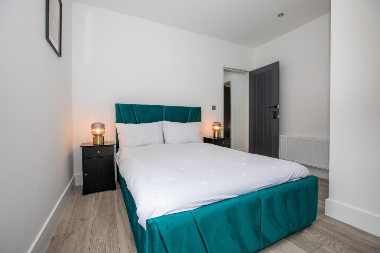 Stylish Stay Near The Stadium Walk To The Action Liverpool Exterior photo
